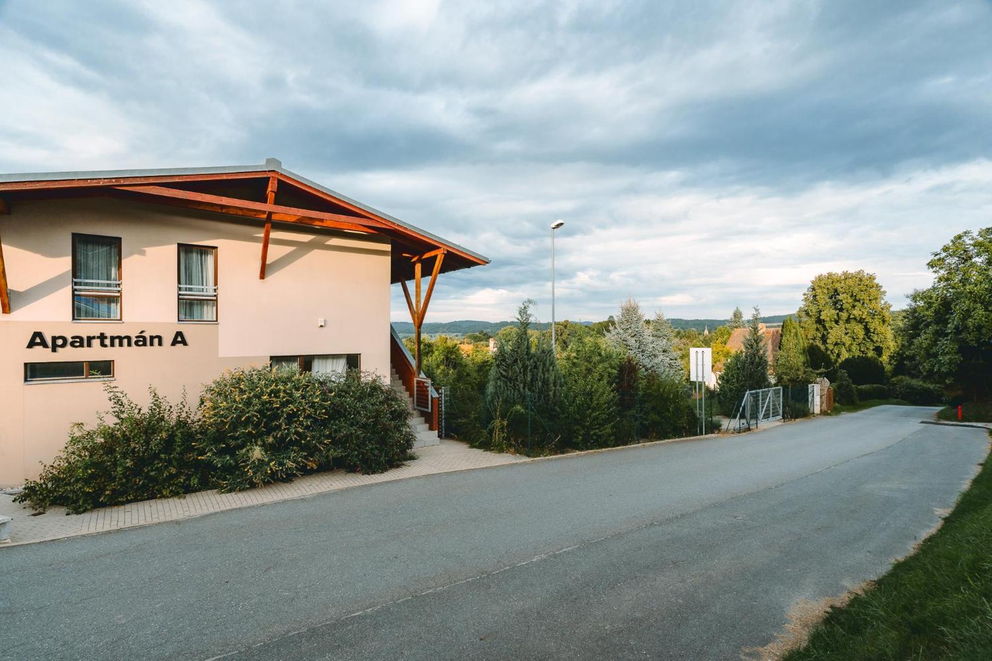 Apartment A5 Pro 3 Osoby - - Celorocne Moninec